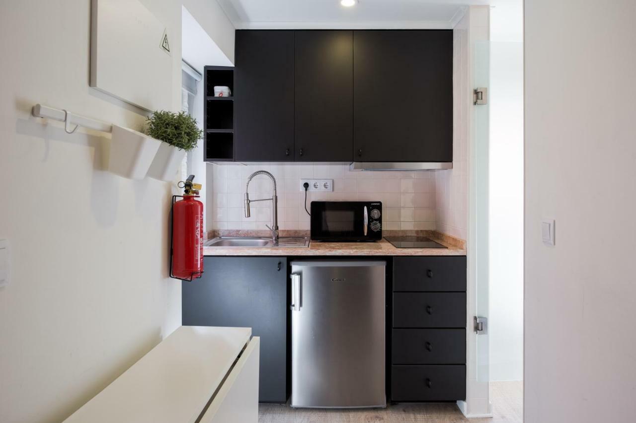 Апартаменты Typical And Brand New T.M. Flat Лиссабон Экстерьер фото